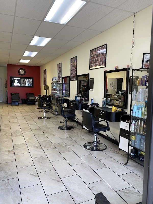 Valeria's Beauty Salon interior